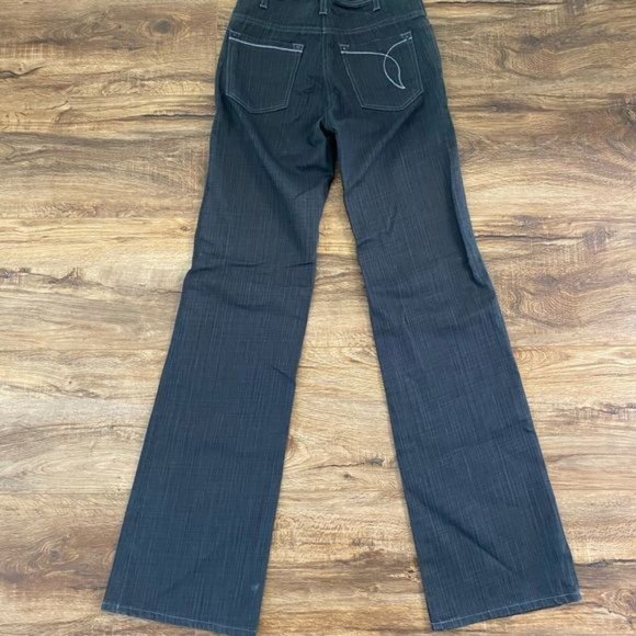 EDUN Retro High Rise Flare leg stretch jeans in Light black Size 26 NWT - Picture 3 of 12